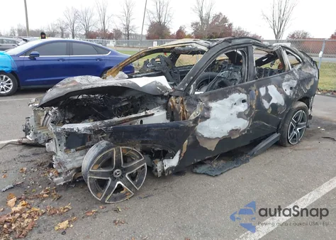 2024 Mercedes-Benz Glc 300 4Matic Suv z USA, uszkodzony, nr VIN W1NKM4HB7RF091586